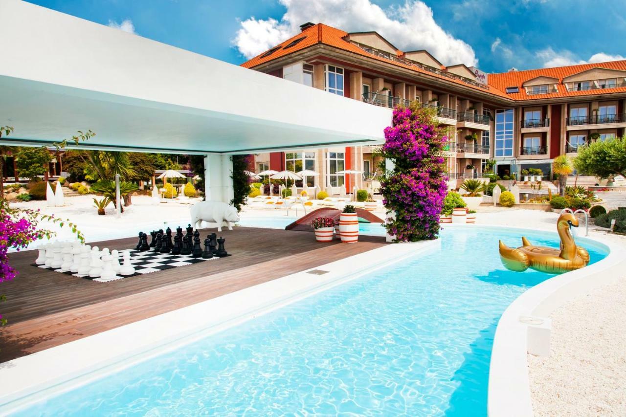 Augusta Eco Wellness Resort 4 Superior Sanxenxo Exterior photo